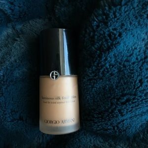 Luminous Silk Foundation